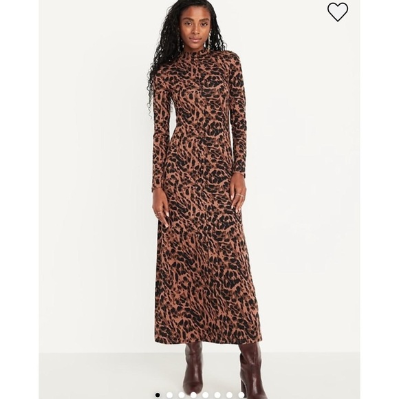 Old Navy Dresses & Skirts - Old Navy Brown and Black Animal Print Long Sleeve Dress